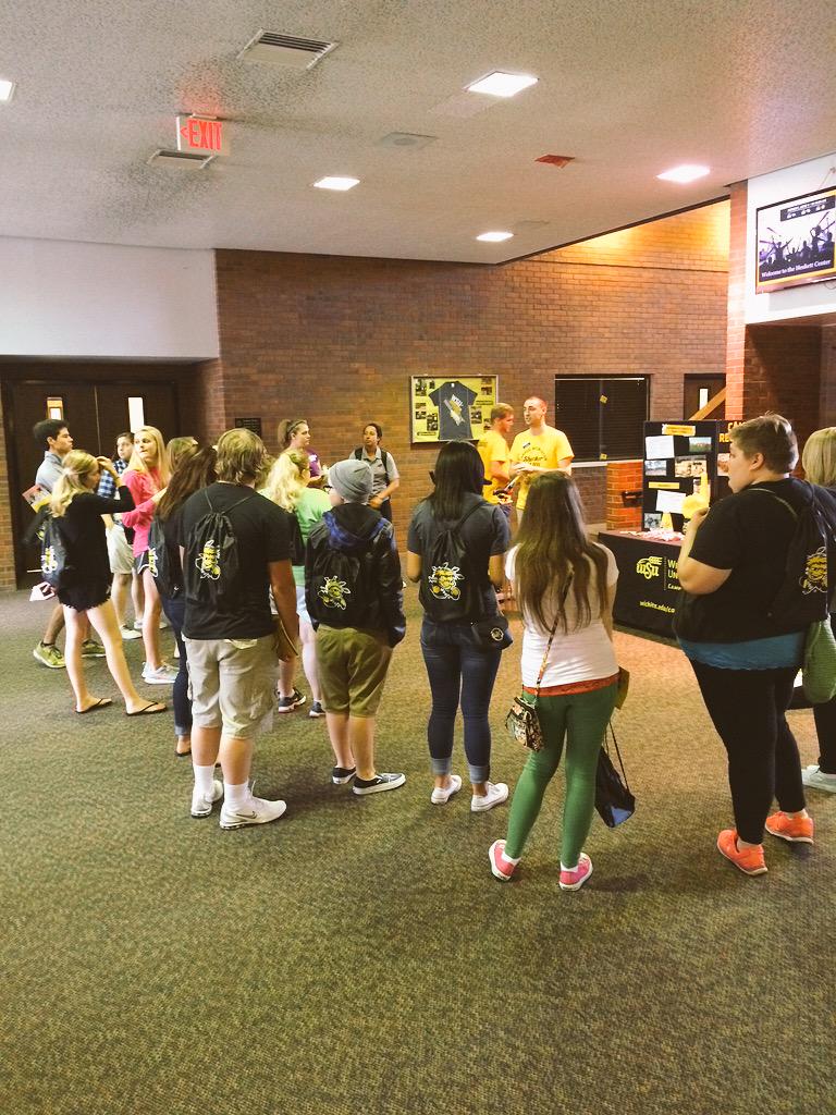 TMShamieceB's tweet photo. Campus Tours! 💛🌾 http://t.co/RqEwDwUgm4
