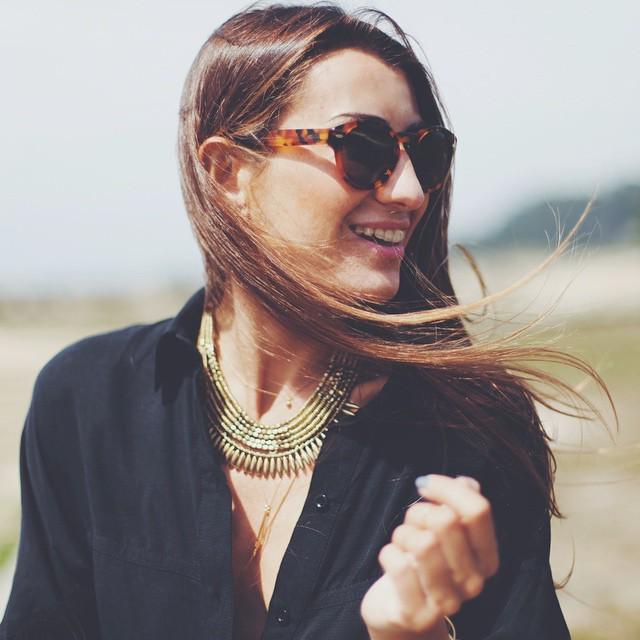 bartabacmode's tweet photo. The happiest with sun and new shades! @athinalux💥 #athinalux #bartabacmode http://t.co/wAvDj81ofg