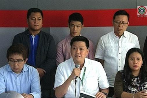 litoloop's tweet image. sana hindi #pasaLOAD kundi #shareaLOAD na lang ginawa — valenzuela ipinasa ang sisi sa BFP &amp;gt; bit.ly/1GRVeLC