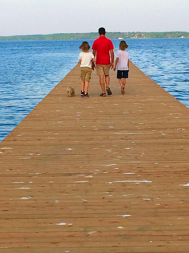 Evening strolls. #simplethings #lifeisbeautiful