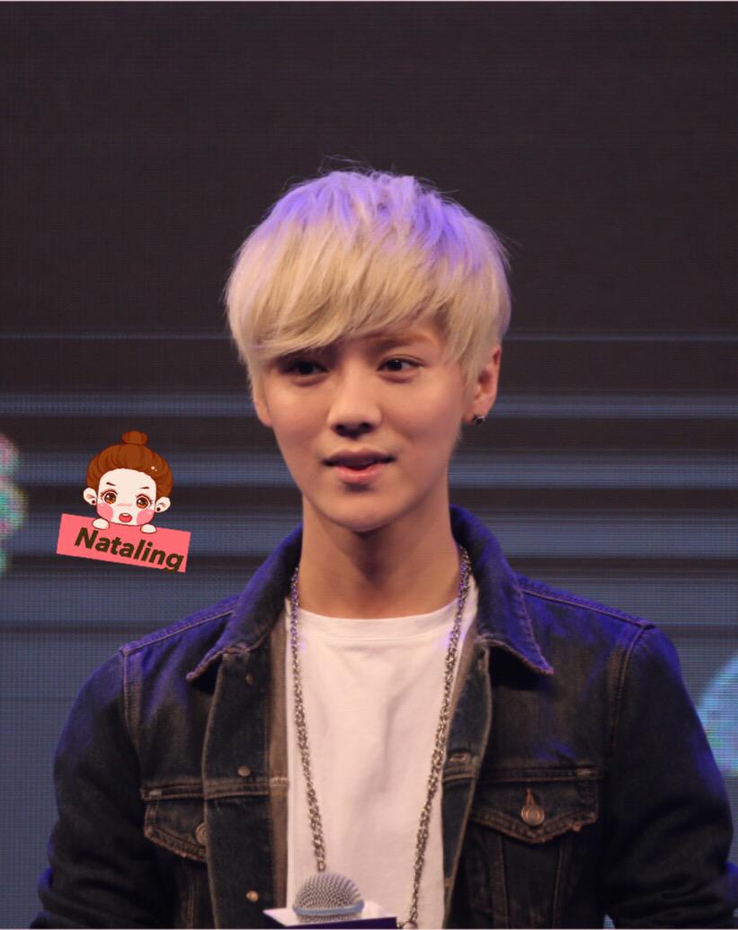 [PIC] 150601 #Luhan | Daling Children's Day Event #5
ww2.sinaimg.cn/large/7f26e123…
ww2.sinaimg.cn/large/7f26e123…
[CR.Nataling]