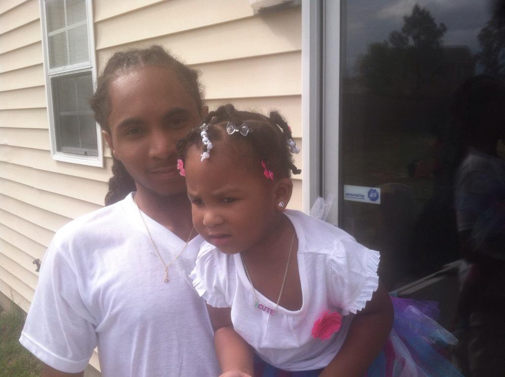 TRILLHIPPIE23's tweet photo. My goddaughter and Quis over the weekend http://t.co/aryYPbuNJv
