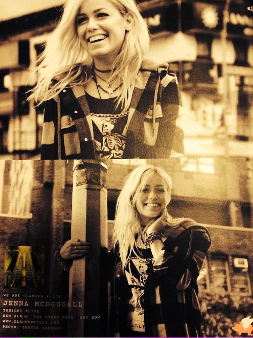 Happy Birthday to one of the best artists ever, Jenna McDougall!!     I love you! 