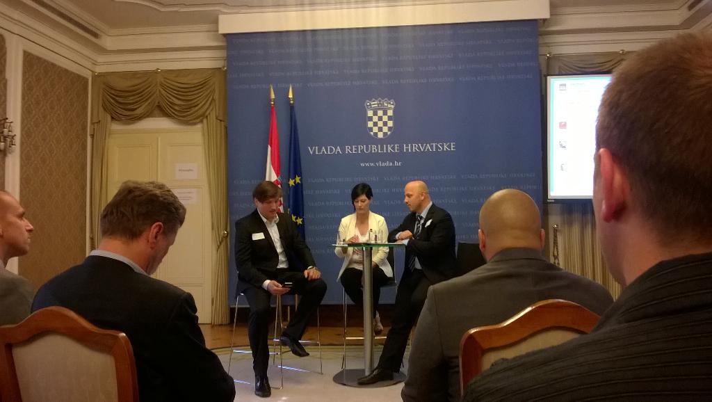 UNDPhr's tweet image. Evo nas na #StartupHrv sa @scvetojevic @VladaRH i @minpo_hr