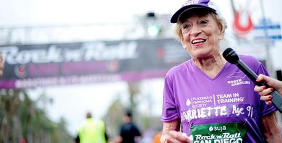 HuffPostUKLife's tweet photo. 92-year-old cancer survivor becomes oldest woman to run a marathon http://t.co/KH8giu05gA http://t.co/RHYBVF312w