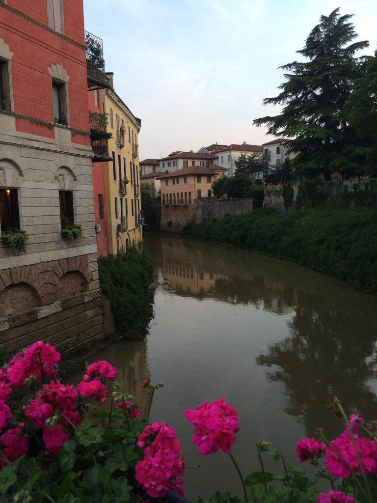 CicconeMl's tweet photo. #vicenzaebella @palladio @vicenza @Expo2015Milano @RocchiFrancesco http://t.co/y71BRUFF49