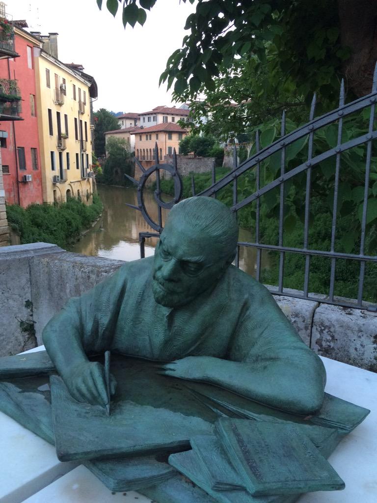 CicconeMl's tweet photo. #vicenzaebella @palladio @vicenza @Expo2015Milano @RocchiFrancesco http://t.co/y71BRUFF49