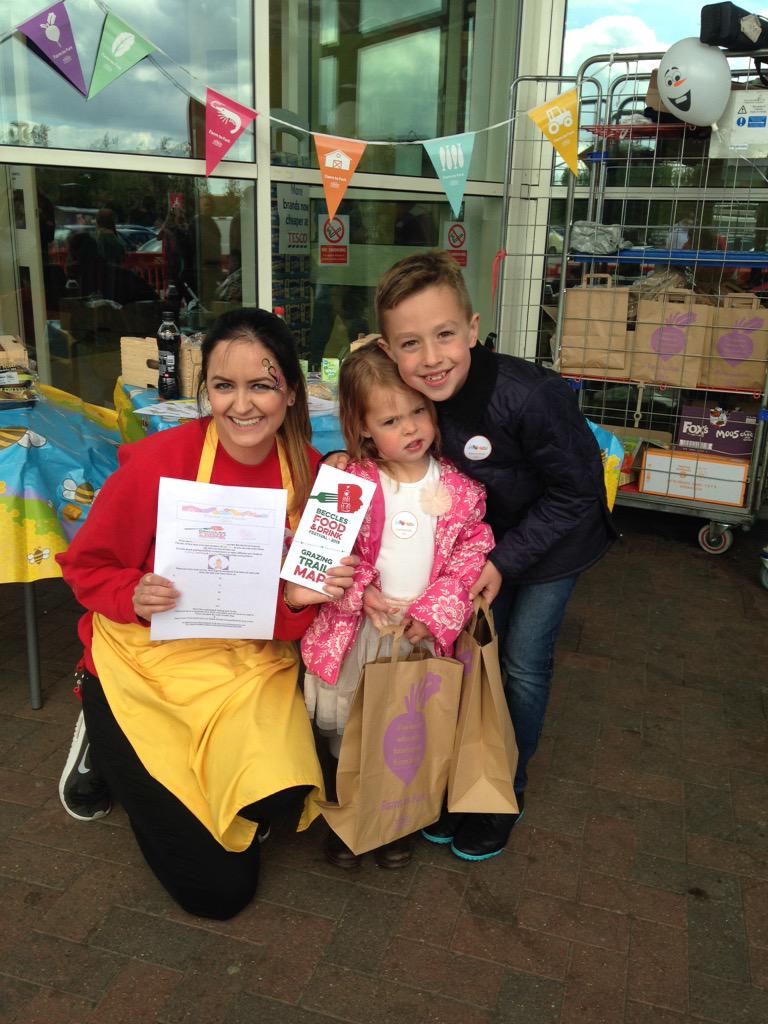 F2F with The Beccles Food Festival, massive success with over 100 children joining in.<a href="/EatHappyProject/">EatHappyProject</a> <a href="/jonwhittlow/">Jon Whittaker</a>