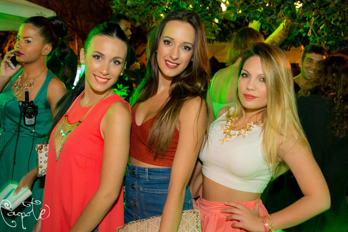 _PartyApp's tweet image. Aquí os dejamos un resumen del fin de semana de vuestras terrazas, @Manhattan_RC @TerrazaBilindo @PuertoDeCuba