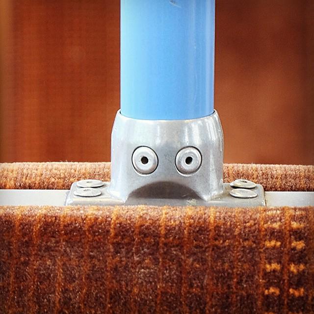 Otherbots's tweet image. Sällskap på tåget!
#alleyesonme #funnyfigure #everydayobject #theyareeverywhere #alien #figure #funnyface #suprised…
