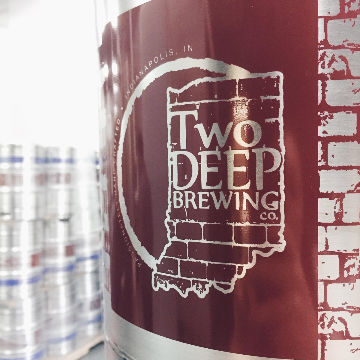 TwoDEEPBrewing's tweet photo. A new shipment of kegs just came in. Can't wait to fill 'em #HolyMalt #INBeer http://t.co/pg0C2xzRNS http://t.co/r4AC91cbtP