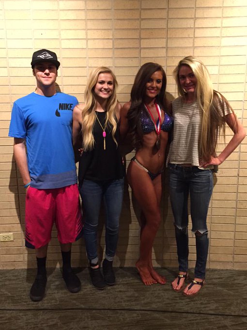 Lemme tell y'all about true friends. Thank you for the support, it truly means the world to me👙💕 #blessed<a href="/tag/blessed"class="tags"><span>#blessed</span></a>