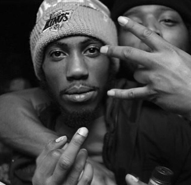 SnoCaineee's tweet photo. I swear I wish you was here lord knows I need you more than ever right now.. 😓 #RIPBrewsie #ILOVEYOU #MISSING MY CUZ http://t.co/2QB3gi6ZcY