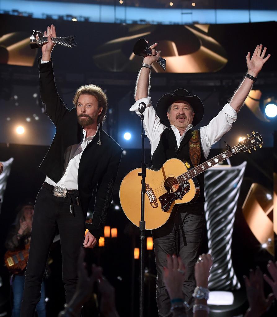 Happy Birthday to Ronnie Dunn of the great country duo Brooks and Dunn 