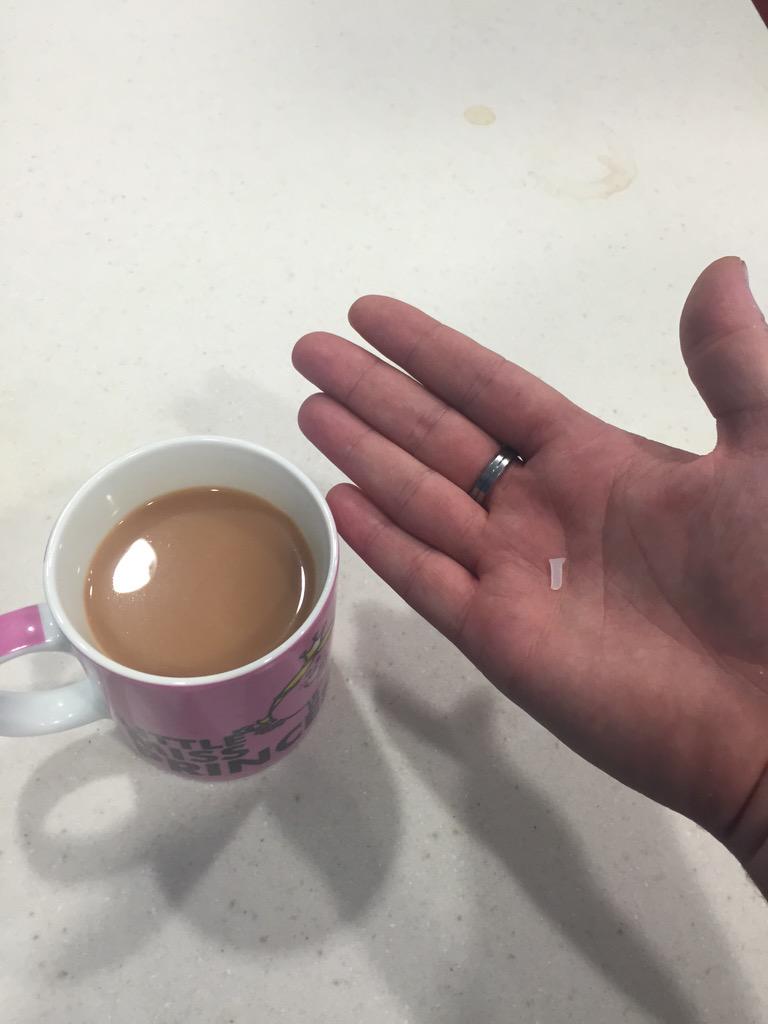 Leemeadows21's tweet photo. @sainsburys poured milk out today to find this out of plastic floating in my tea. Looks to be off the cartern? http://t.co/HBJ9jiwcPO