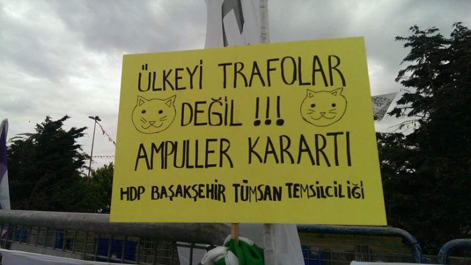 Eylemeyll3's tweet image. Can Dündar adamsın... #AkpDüştüDüşecek