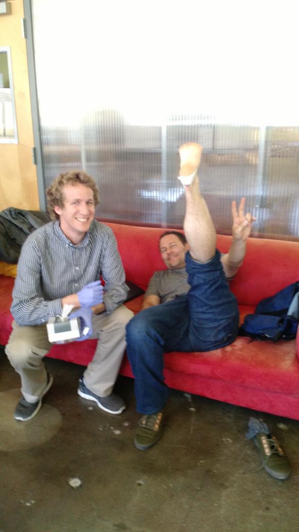 RyanBethencourt's tweet image. Benefits of being a mentor @indbio when you get a blister, you get a @Bio_Loom biobandage @worksonmypc