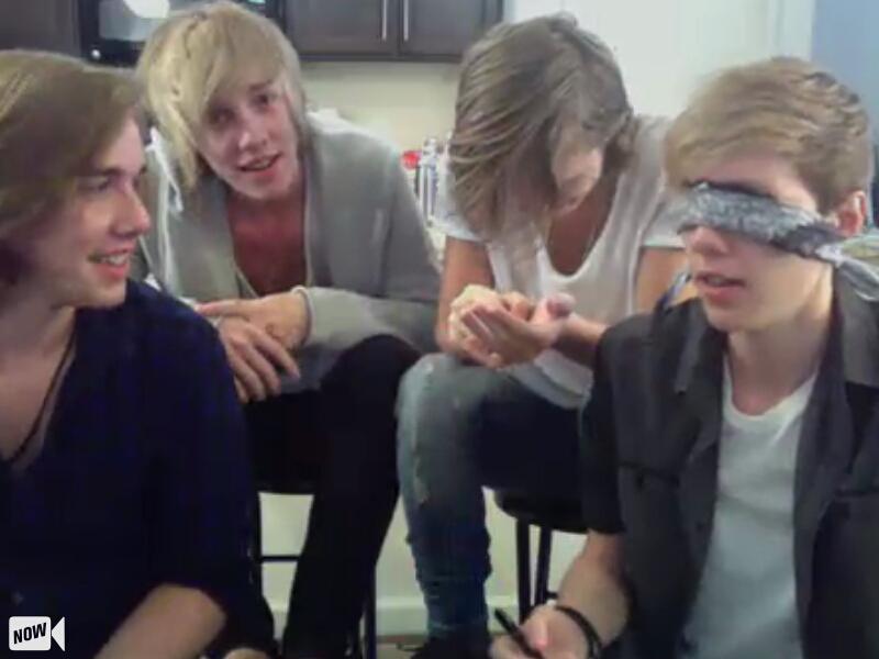 TwittingtonBlog's tweet image. 🔴 LIVE @PaintedWest on #YouNow - They're really cool and their band is great👍 younow.com/PaintedWest/51…