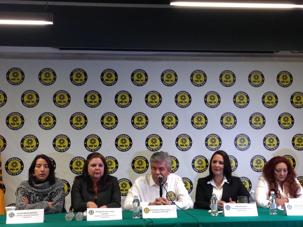 notiPizanoBJ's tweet photo. @Dinorah_Pizano representa la única opción en BJ por eso inicia la guerra sucia en vs del PRD dice @raulflorescoy http://t.co/UGNGuKRFH8
