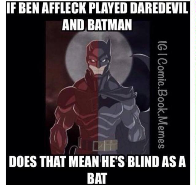 primocomics's tweet photo. Oh lord 😂😂😂😂 #BatmanvSuperman  #DaredevilNetflix http://t.co/4QQvMaHLZP