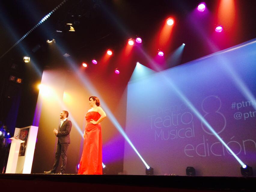 BWWSpain's tweet photo. Comienzan los #ptmusical8 con una obertura y sus dos presentadores - #InesLeon y #MarcosPerez http://t.co/r7ej9p8qeJ