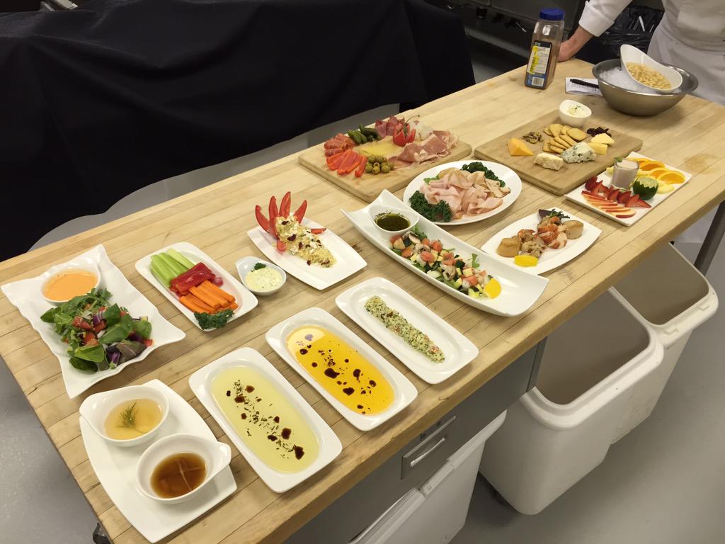 YEGChefSomm's tweet image. Cold buffet presentations today for #apprenticechefs from @NAITCulinary!