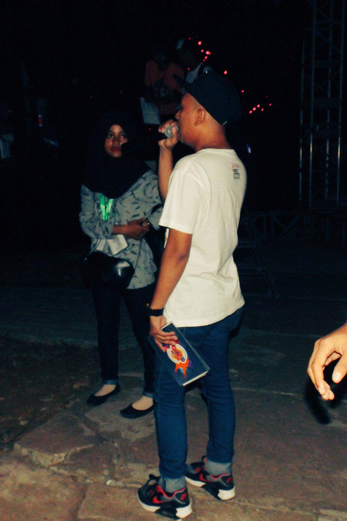 Back stage <a href="/allayerror/">thedeadlymicrophone</a>