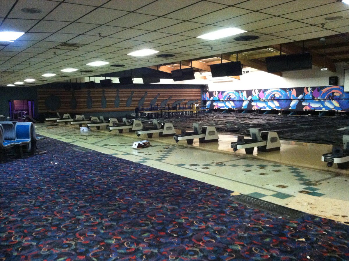 michigansuite's tweet image. All in a days work.... Demo continues... #theNEWColoniallanes