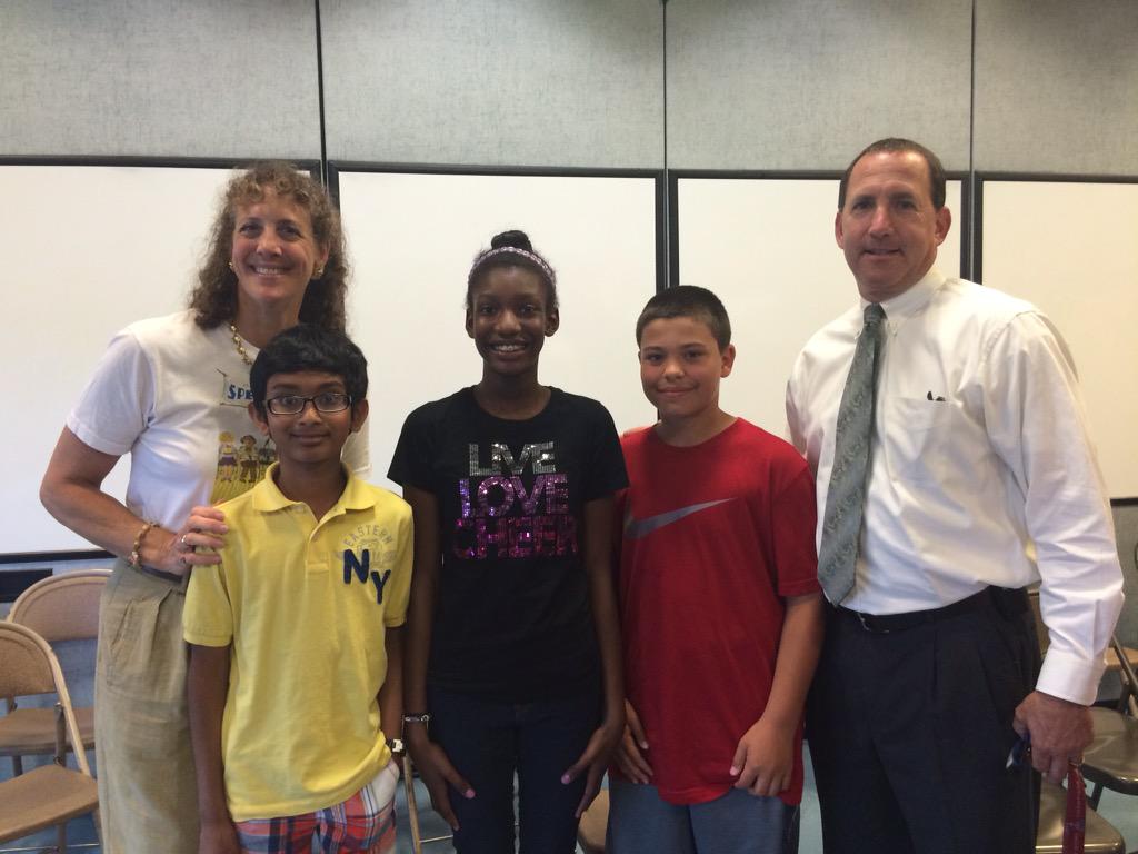 0xEarlineB's tweet photo. Our Taylor won the Fifth Grade Spelling Bee!! We are so proud of her! @MissPetruzzi @BenFranklinES @Mrs_Goldberg http://t.co/PfmKO7VPfk