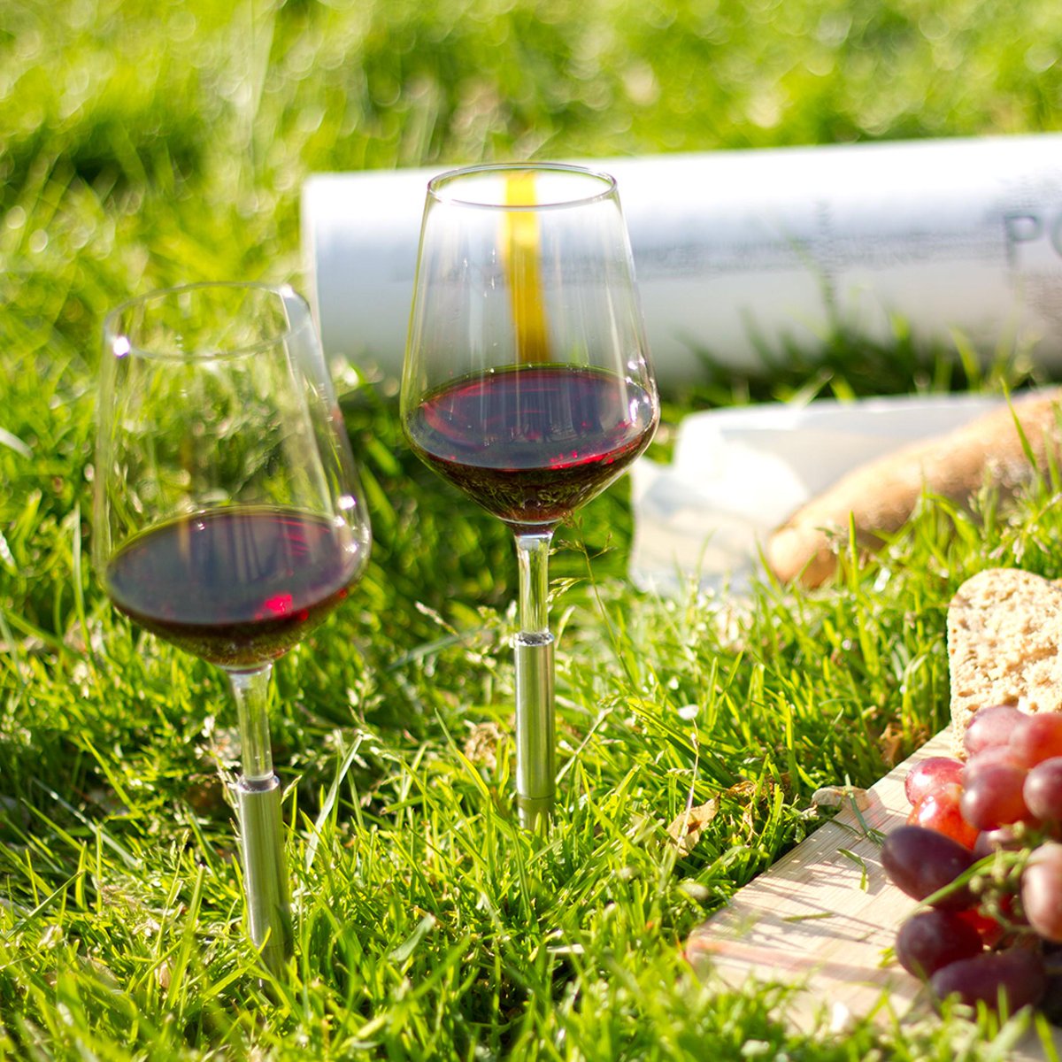foodandwine's tweet photo. Picnic lovers, this is the wine glass for you. http://t.co/nCLsvbyM0k #FWx http://t.co/gm22n1pa1l