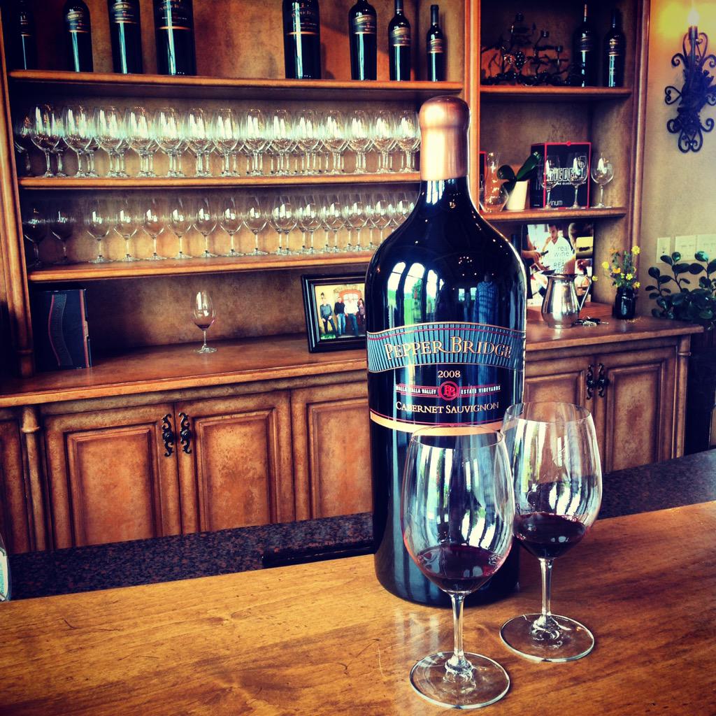 JessicaNewcomb_'s tweet photo. Day 2 of Washington Wine Mini-Vaca! 🍷🍷🍷 @PepperBridge #WallaWalla #PepperBridge http://t.co/CUH5RpelZf