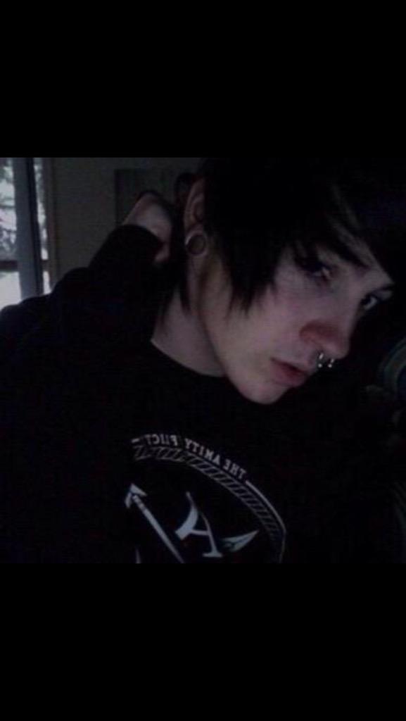 Tyler_gay_panda's tweet image. 7 months tomorrow that I've been married to this cutie, he's my Mattybear that I love so so much ❤️ @batmanclave