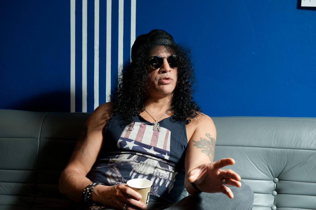 ifawglobal's tweet photo. |@Slash sets @pbsnewshour straight on elephants and #ivorytrade: http://t.co/Y5Oa1C2Hae http://t.co/aXsf8tQIfO