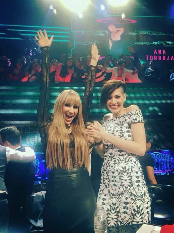 HaAshSupport's tweet image. ¡Que levanté la mano quien cumple años este mes! @haashoficial #MesDeHanna