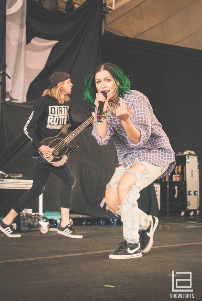 Happy birthday to my beautiful inspiration and my queen Jenna mcdougall  