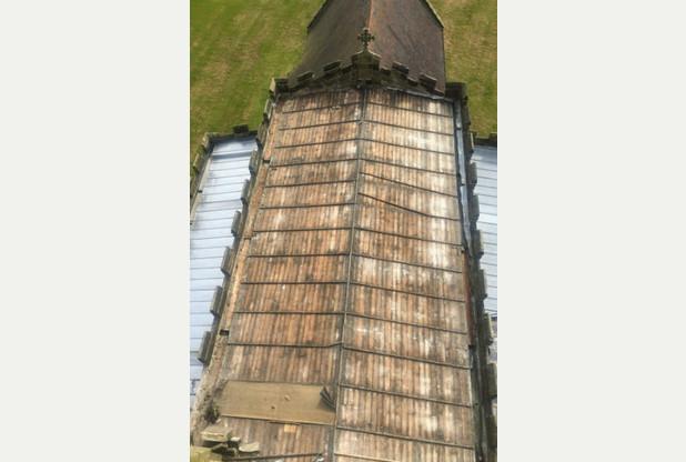 leicslive's tweet photo. Thieves leave church in #Swepstone with ยฃ50,000 bill after stealing lead from roof http://t.co/03zLF9bKYH http://t.co/ob12Iad2No