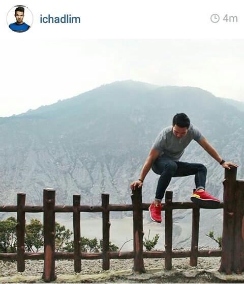 IchadLiemOFC's tweet photo. @ichadliem #latepost #Instagram #GueMahKalemOrangnya #gunungtangkubanperahu http://t.co/aFa6Qj3QsD