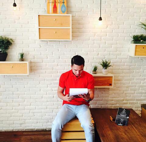 IchadLiemOFC's tweet photo. @ichadliem #GueMahKalemOrangnya #ichadliem #Instagram #latepost http://t.co/15rcCMCw1g