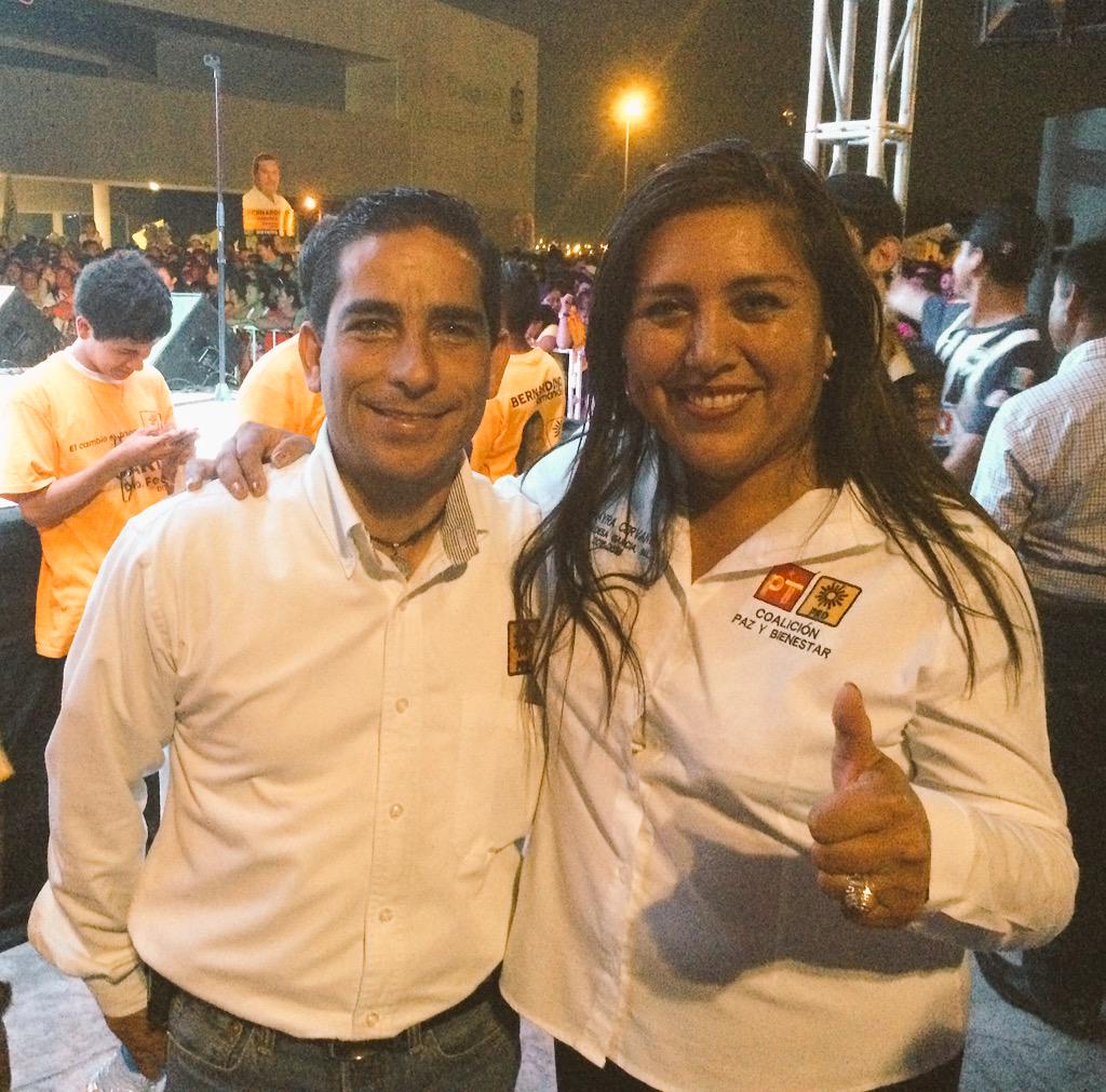 HumbertoGzzNL's tweet photo. Muchas gracias a toda esta gente de García Nuevo León que nos brinda su confianza. #TuVozEsMiVoz #PorNuevoLeónPRD http://t.co/fiKA67nXgo
