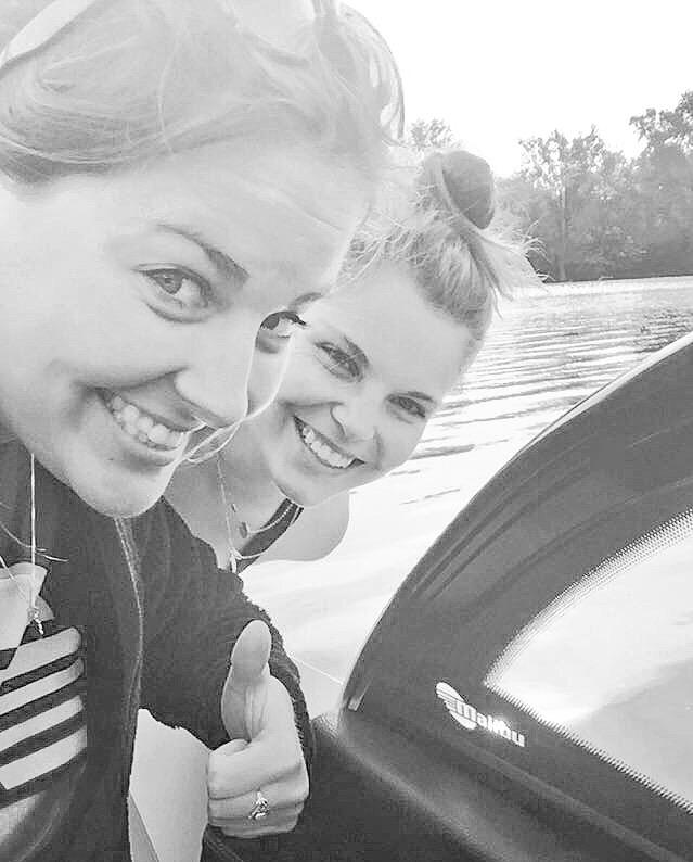 THE GIRLSSS BOATTT!!! Sometimes you just need ladies night on the boat. ☺️🙌🏼👭💪🏼 Strong practice all around!