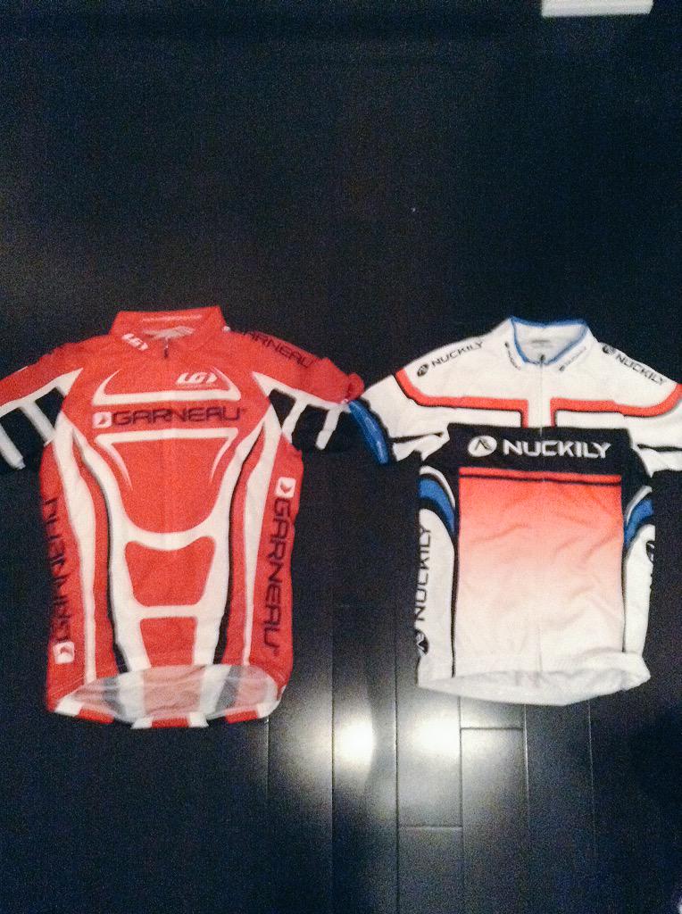 danielTtri's tweet photo. New cycling jerseys. Love Jersey on left, rocking the LPC colours. @teamLPC http://t.co/ARt2laNE1t