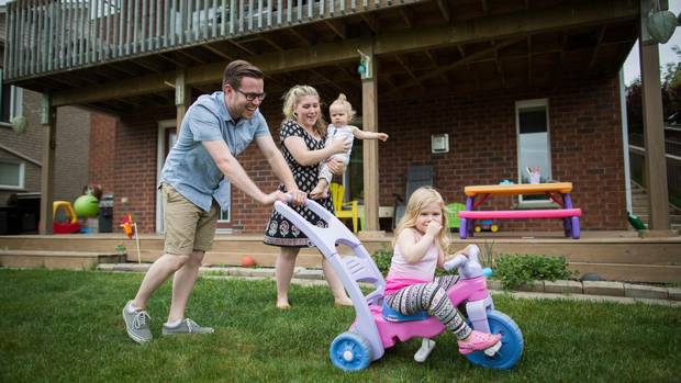 globeandmail's tweet photo. One family’s downsizing strategy to live within their means http://t.co/KoJc70EF9g http://t.co/uke6fXeC1g