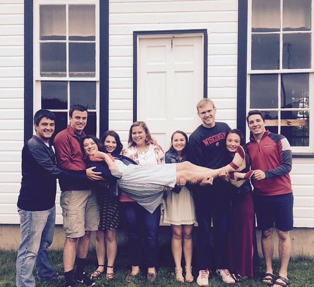 NotLukaGarza's tweet photo. So much happiness in one picture!! Congrats Hannah😊😊 http://t.co/RWWCtK78zB