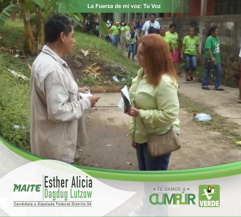 maitedagdug's tweet photo. Esta mañana por Gaviotas Norte, fue un gusto muy grande saludar a los vecinos, gracias por la confianza #maitecontigo http://t.co/wC6ViX820z