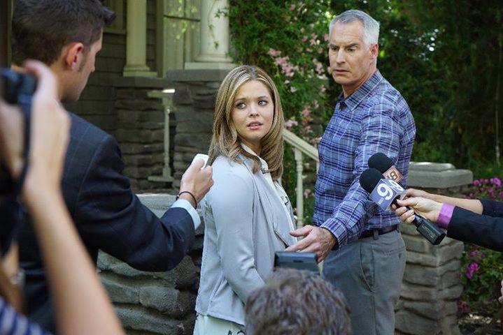 DeadLittleLiars's tweet image. Picture from tomorrow's episode #GameOnCharles 
#PLL #PrettyLittleLiars