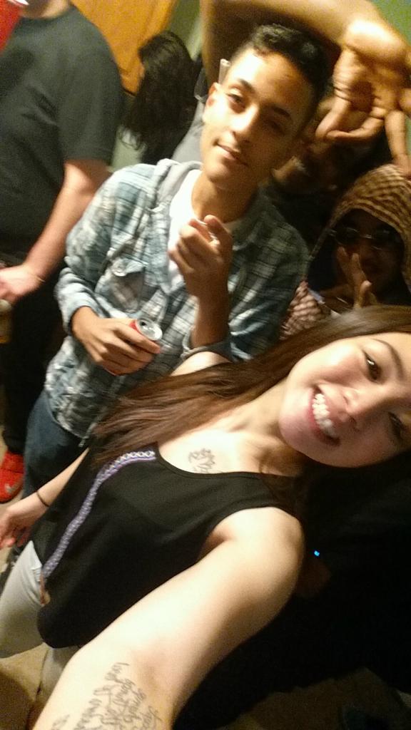 kingsushi's tweet photo. Pic from the other nigh with lé island homie. Fun turn up 👏 http://t.co/MAfvstyc0R