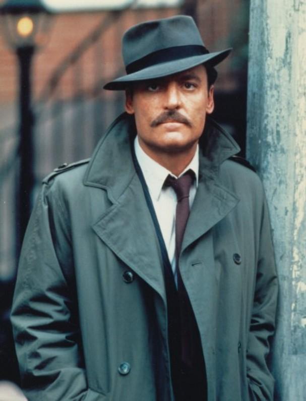 Tomaré nota de que es tu cumpleaños...
Happy Birthday, Stacy Keach!!!!! 