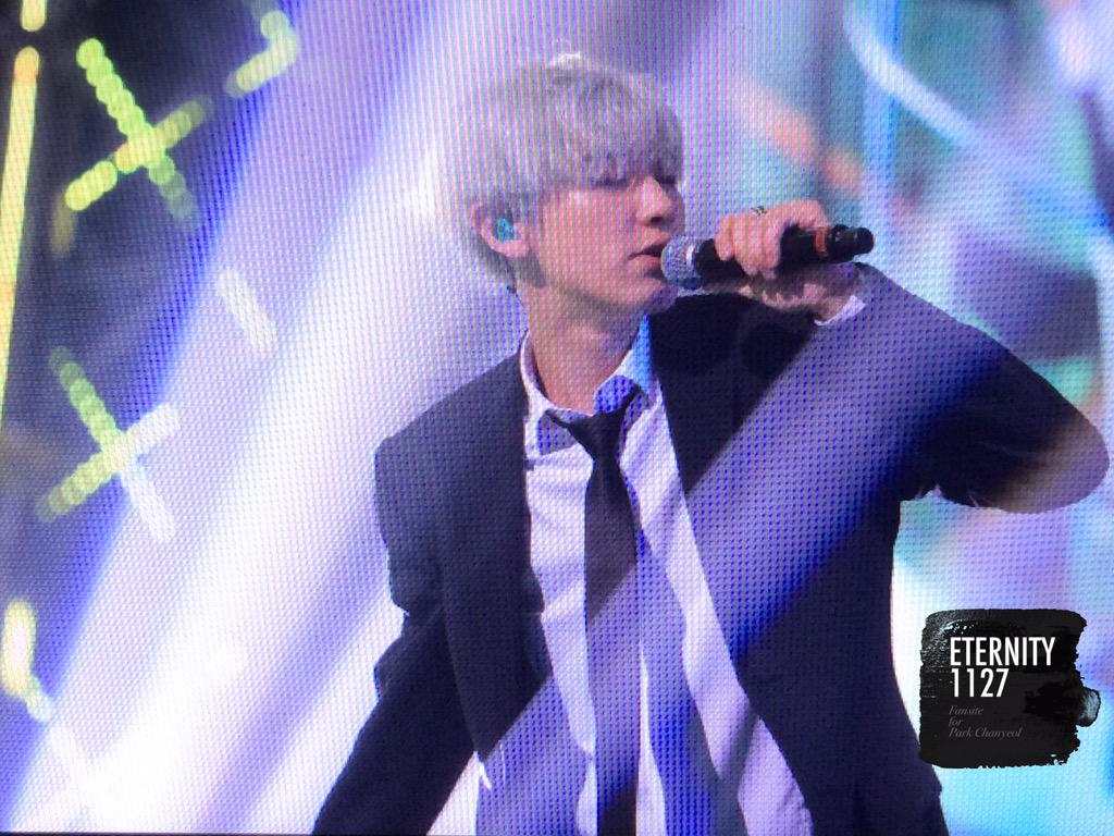 eternity_1127's tweet photo. 150531 The EXO'luXion in SHANGHAI #찬열 #chanyeol http://t.co/zF5U5RBeh7