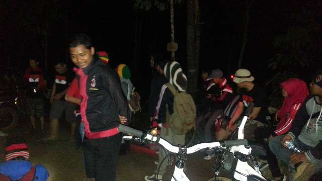 Keluarga besar milanisti sez balikpapan with mil bas ppu <a href="/MIbasis_PPU/">milanisti penajam</a> <a href="/MIsezBalikpapan/">Milanisti Balikpapan</a> <a href="/MilanistiOrId/">Milanisti Indonesia</a>