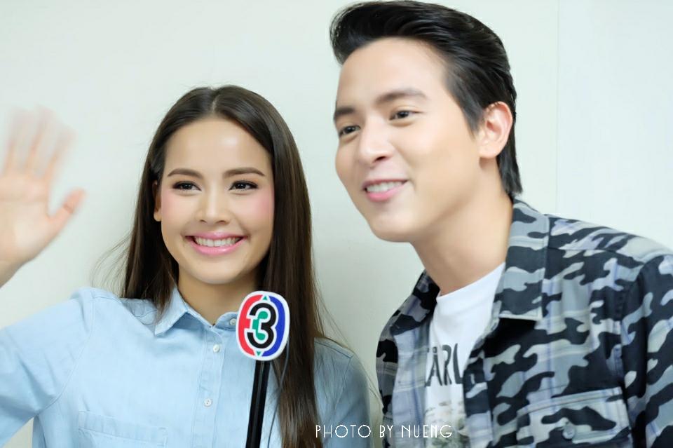 เจมส์-ญาญ่า อัดรายการโต๊ะข่าวบันเทิง หนึ่งในทรวง Cr:nueng  #หนึ่งในทรวง